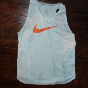 Nike Size medium tank top womens athletic work out shirt